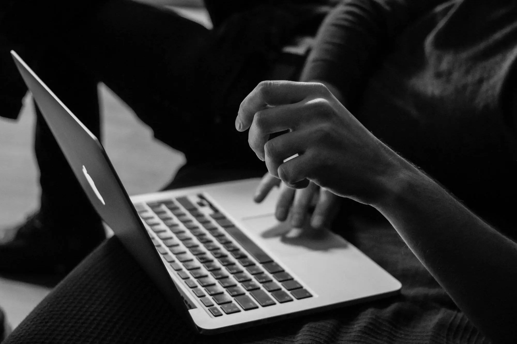 Monitor, Analyze, and Enhance Your Online Reputation Effortlessly with Reviews Gauge